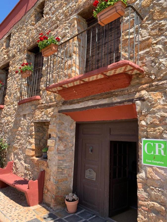 Casa Rural Vicenta 1750 Albentosa ภายนอก รูปภาพ