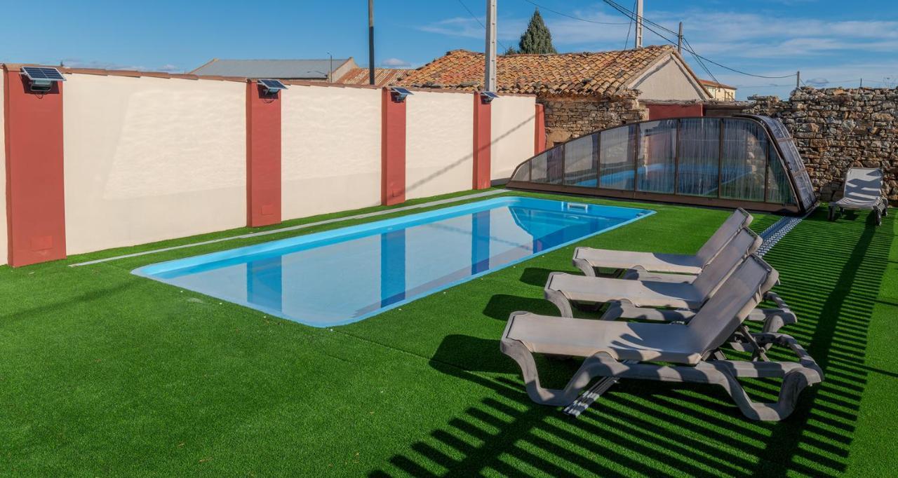 Casa Rural Vicenta 1750 Albentosa ภายนอก รูปภาพ
