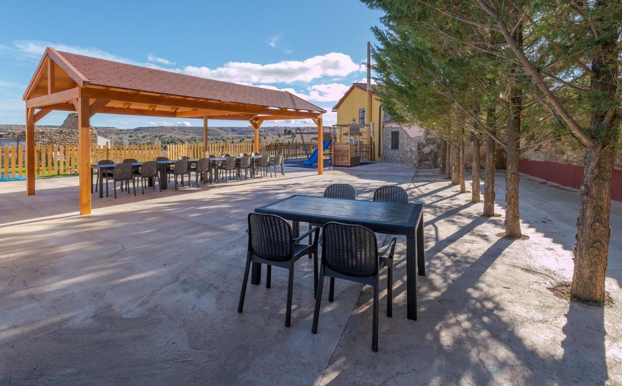 Casa Rural Vicenta 1750 Albentosa ภายนอก รูปภาพ